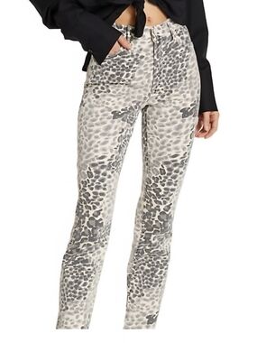 MOTHER Mid-Rise Dazzler Ankle Jeans - Gray Leopard Print